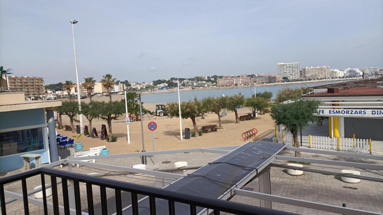 El Balcon De Riells Apartman L' Escala Kültér fotó